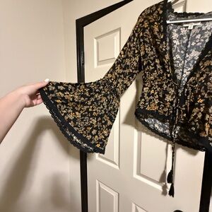 Idyllwind Black Floral Kimono